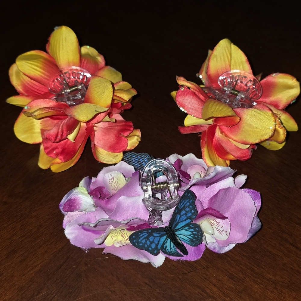 (J20) 3 Floral Hair Clips Set for Kids - Pink, Yellow, and Purple